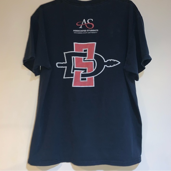 San Diego State University ‘we are aztecs’ shirt - Picture 2 of 3
